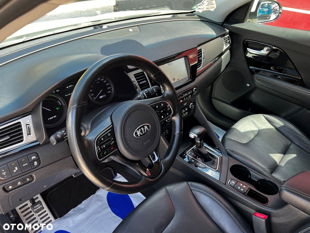Kia Niro 1.6 GDI PHEV 2WD OPF Vision - 30