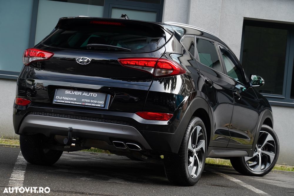 Hyundai Tucson 2.0 CRDI 4WD Automatik Premium - 31