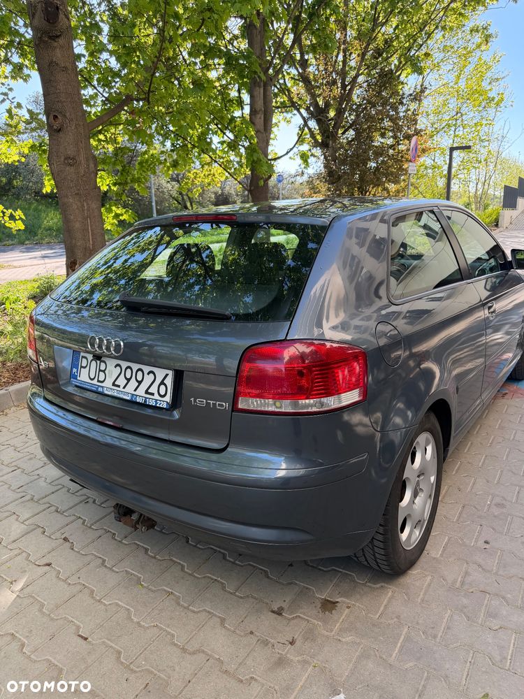 Audi A3 3-drzwiowe 1.9 TDI Attraction - 9