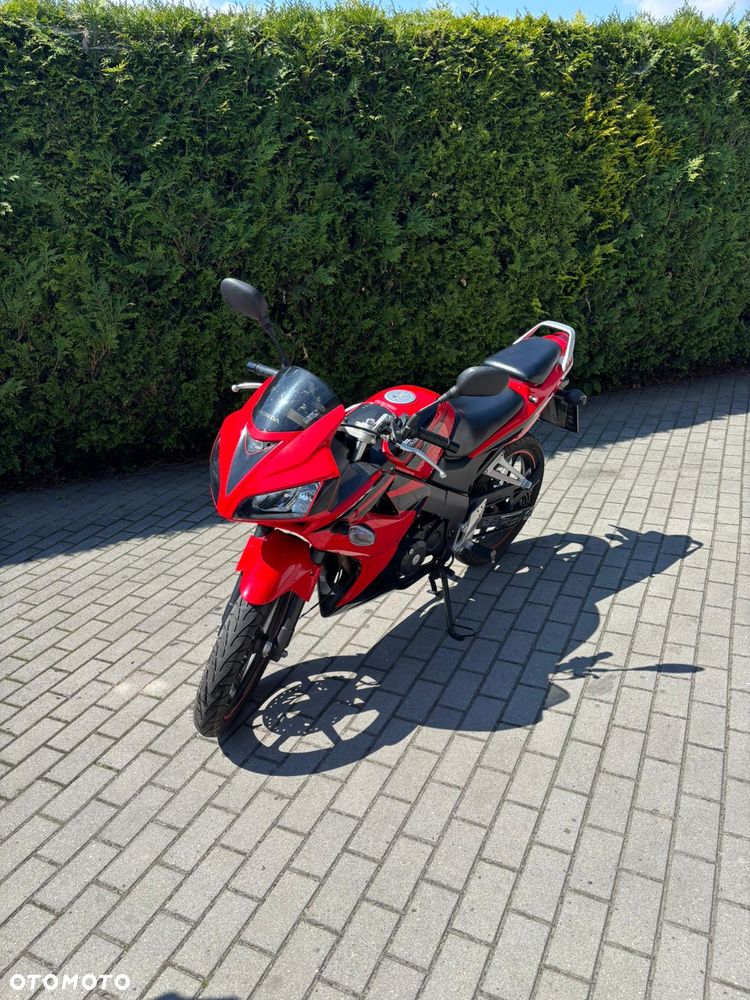 Honda CBR - 5