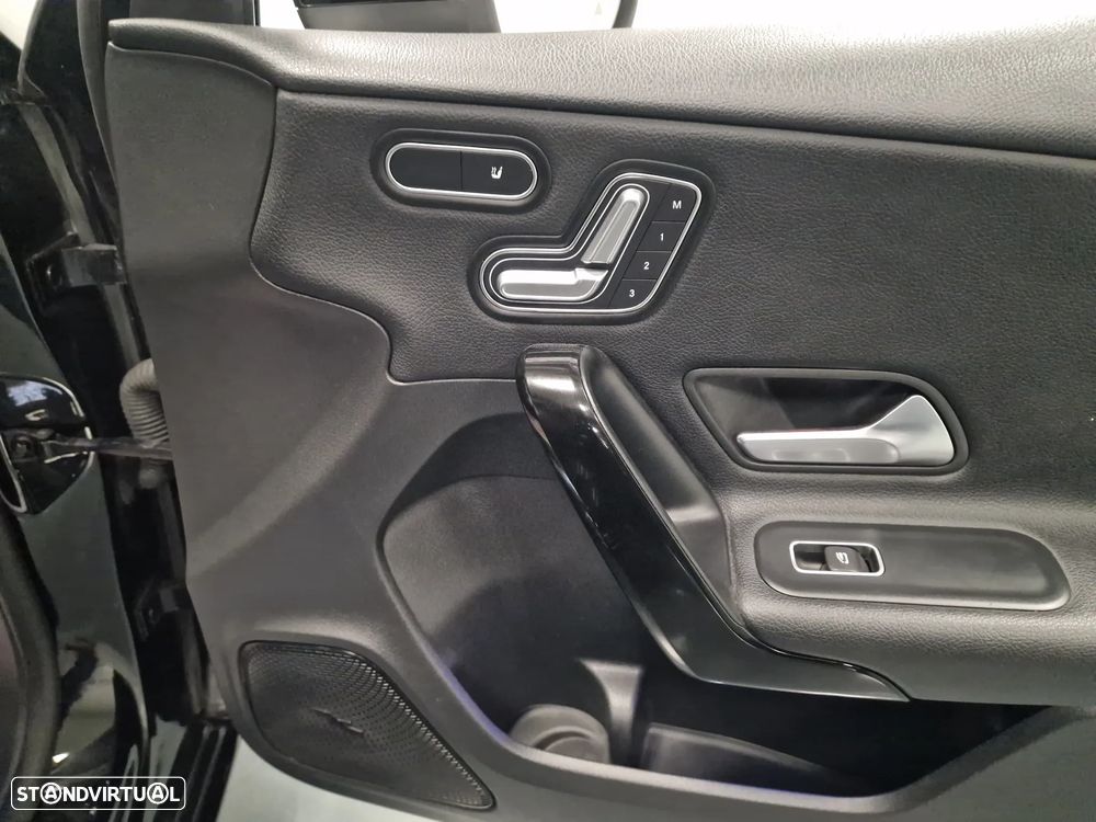 Mercedes-Benz A 180 Limousine d Style Plus Aut. - 50