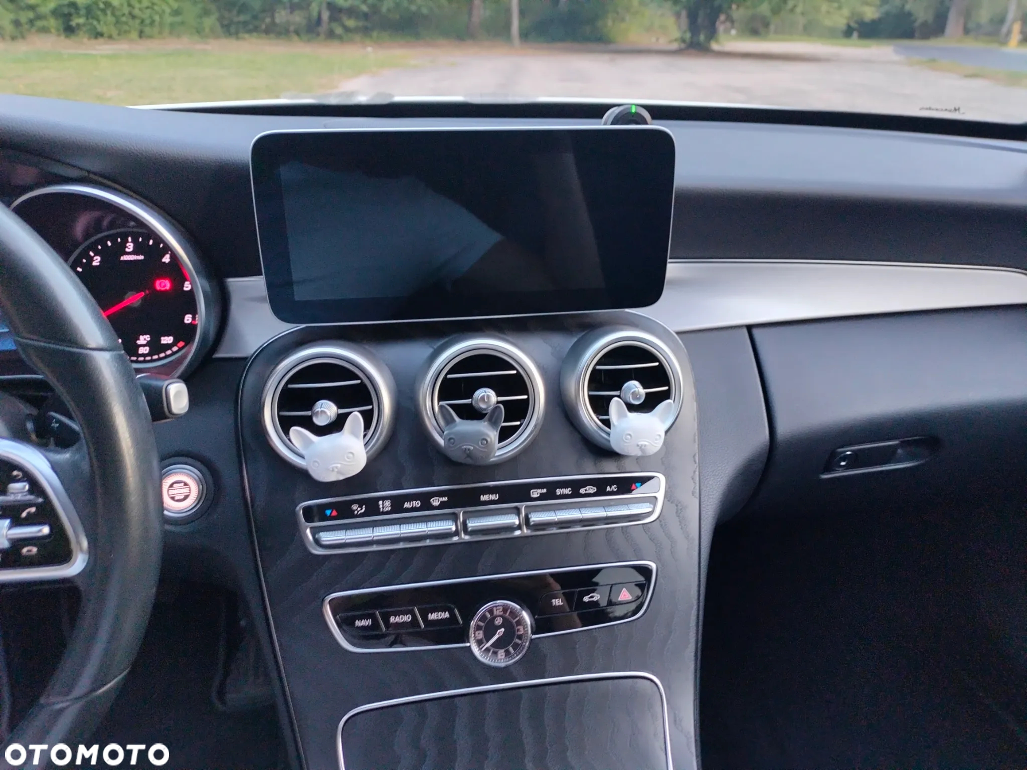 Mercedes-Benz Klasa C 220 d 9G-TRONIC - 29