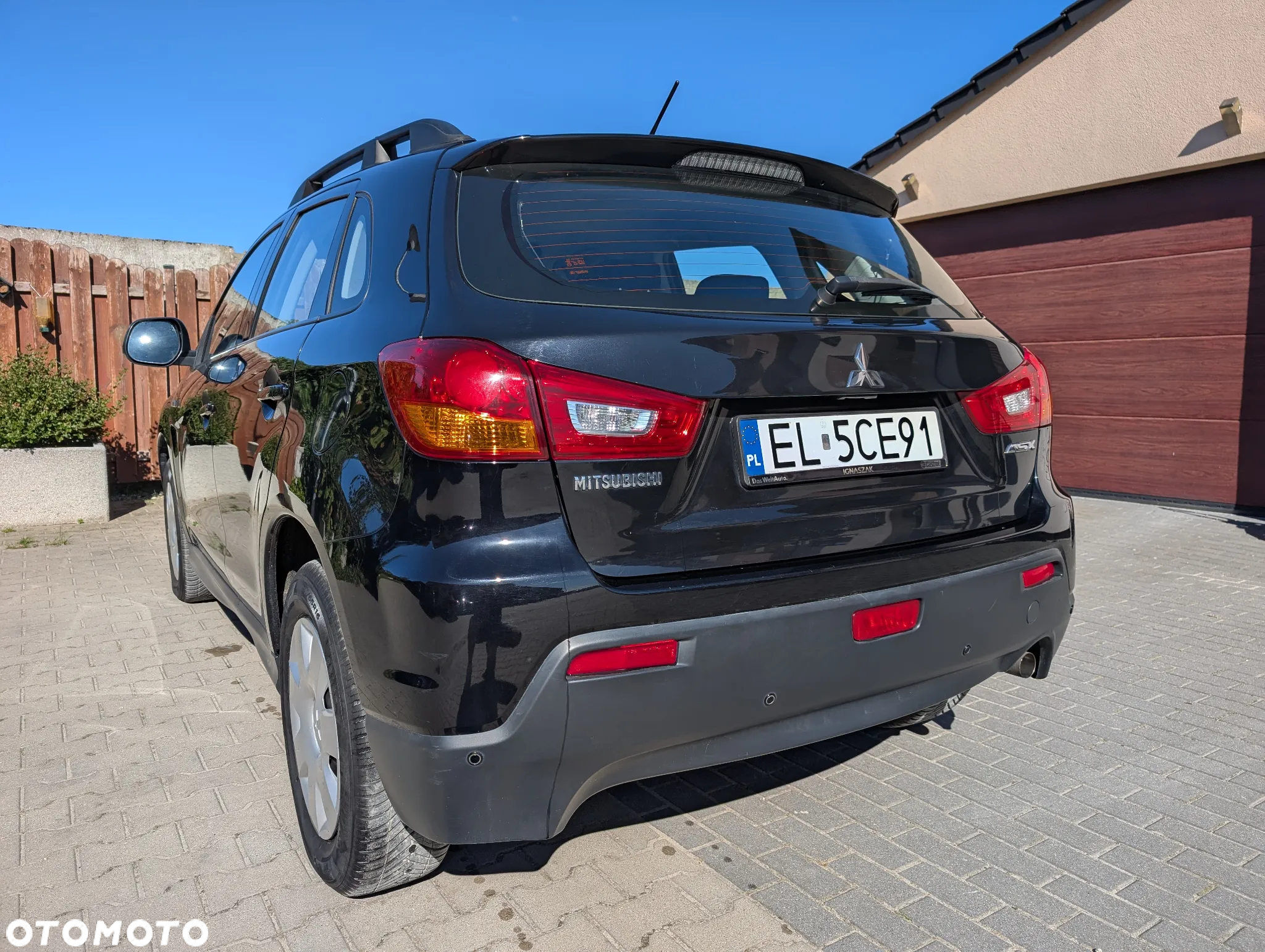 Mitsubishi ASX 1.6 Inform - 11