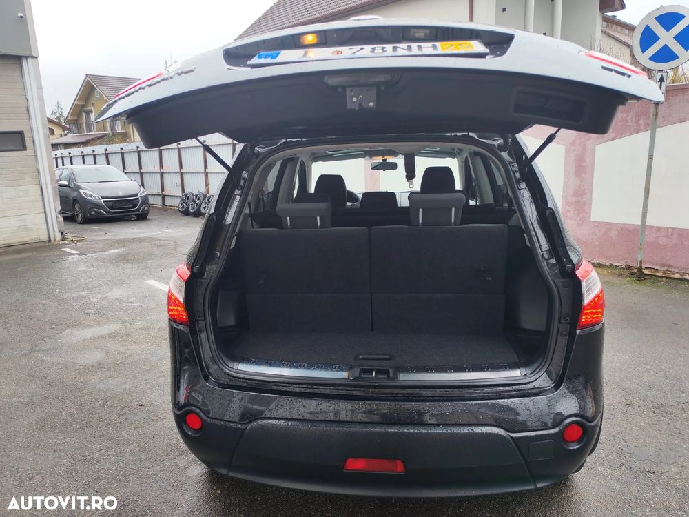 Nissan Qashqai 1.5 DCI N-Connecta - 12