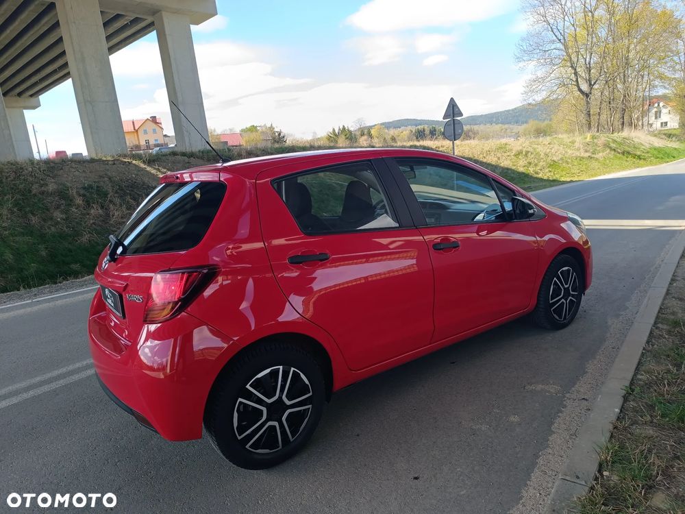 Toyota Yaris 1.0 VVT-i Cool - 6