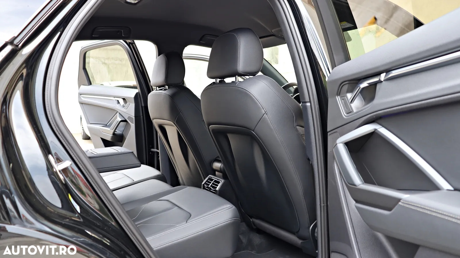 Audi Q3 45 TFSIe Sportback S tronic S line - 14