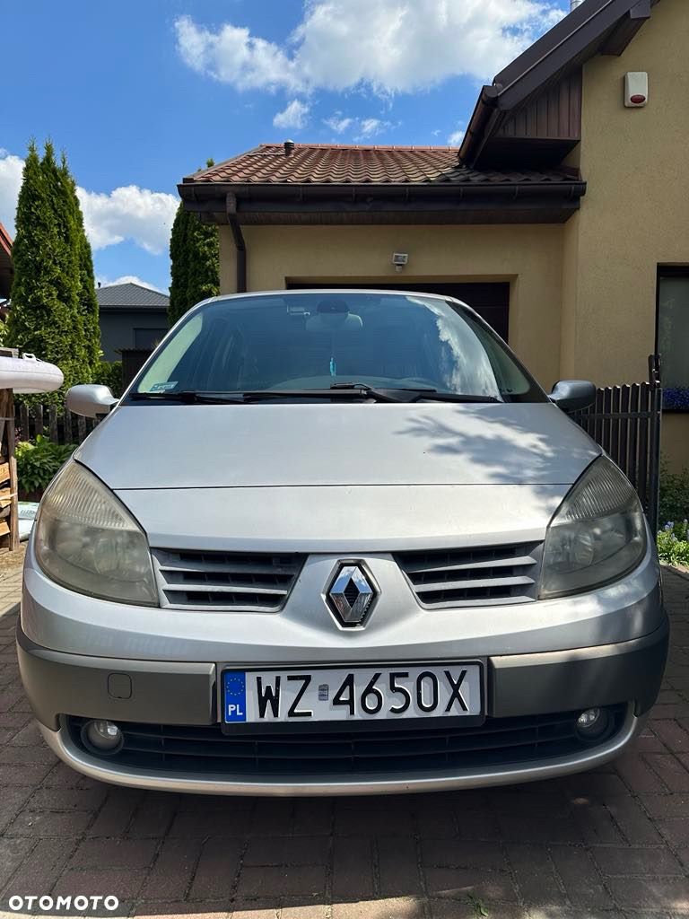 Renault Grand Scenic Gr 1.9 dCi Confort Privilege - 1