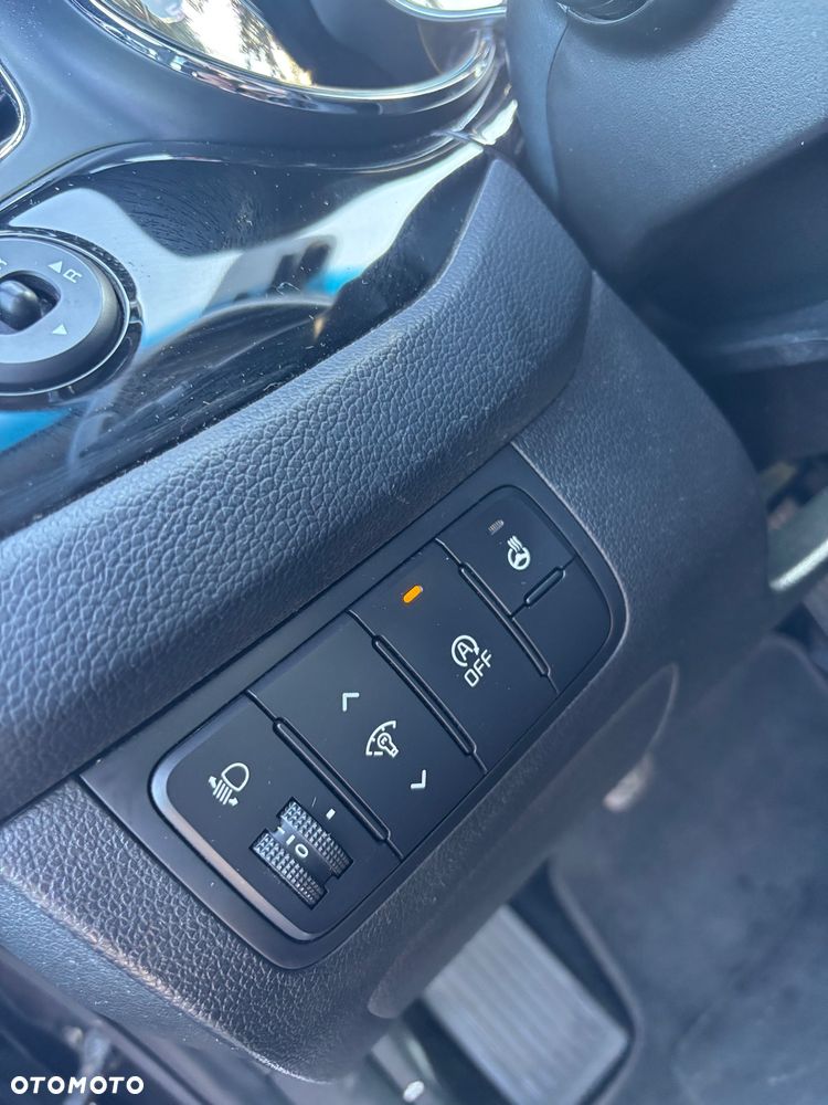 Kia Ceed 1.6 CRDi 128 Dream Team Edition - 18