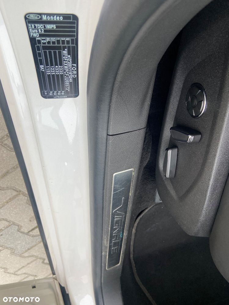 Ford Mondeo 2.0 TDCi Start-Stopp PowerShift-Aut Vignale - 37