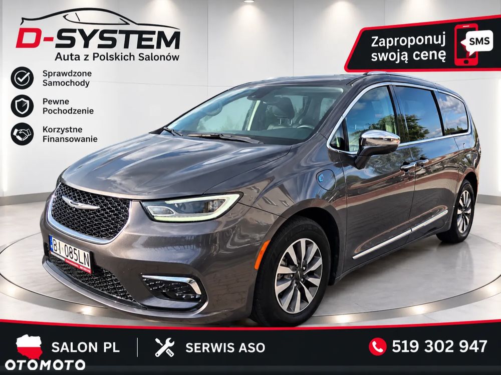 Chrysler Pacifica - 34