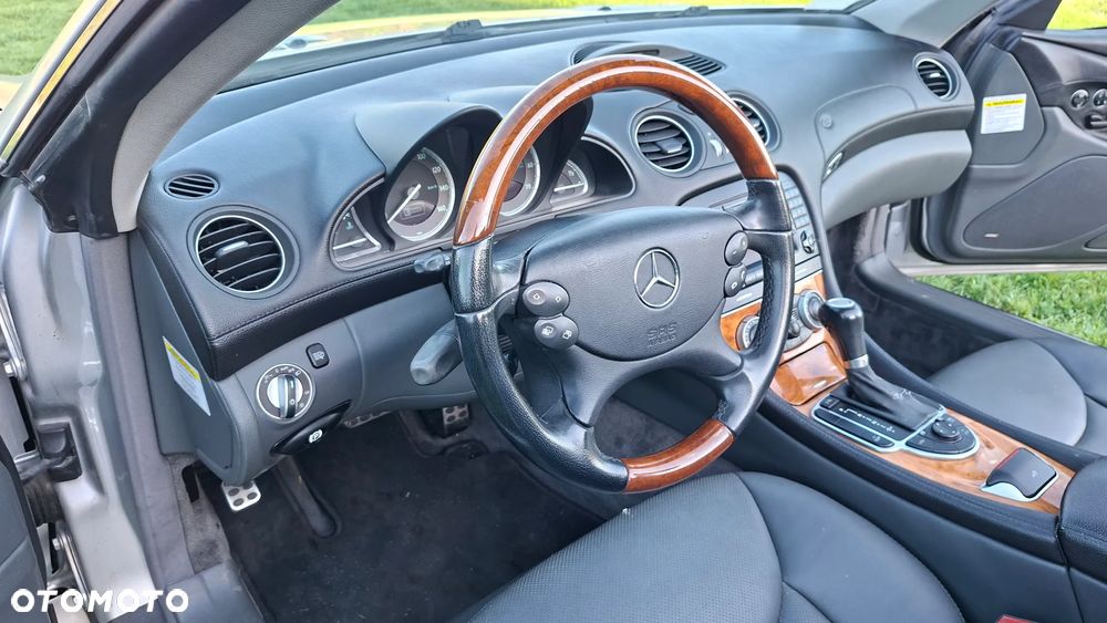 Mercedes-Benz SL 500 7G-TRONIC - 12