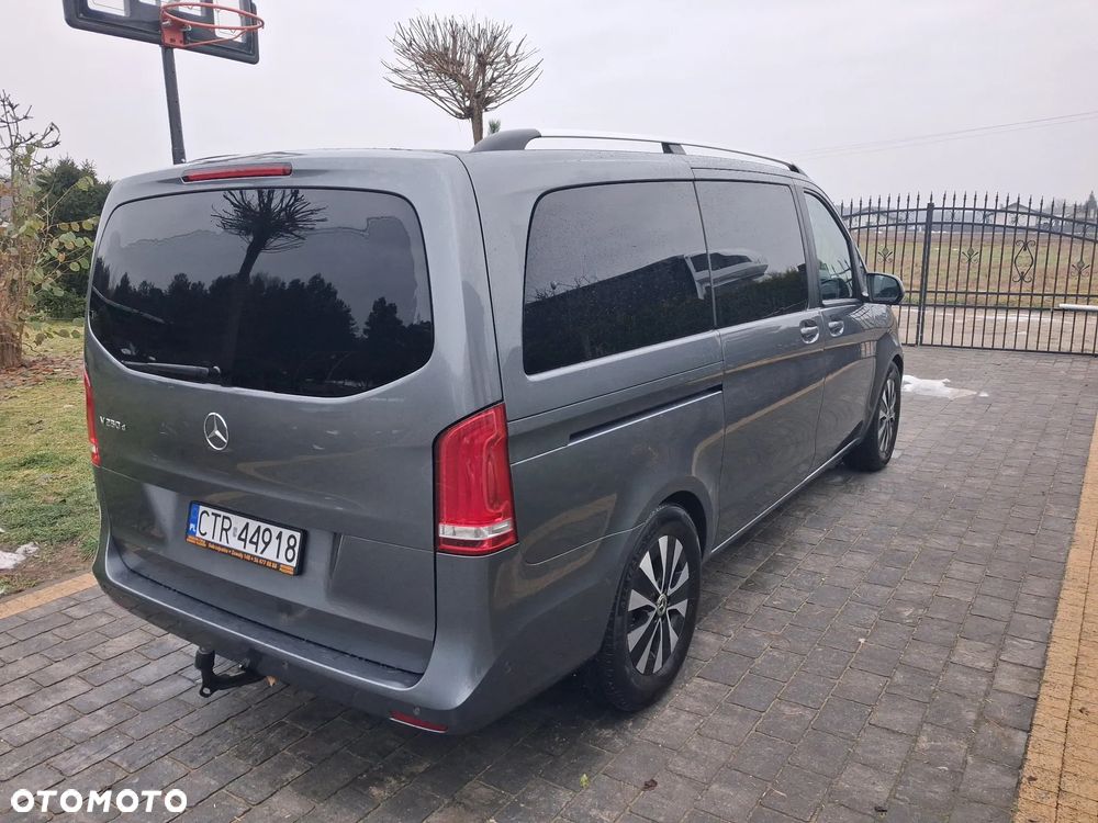 Mercedes-Benz Klasa V 250 d Extralang 9G-TRONIC Avantgarde Edition 2020 - 21