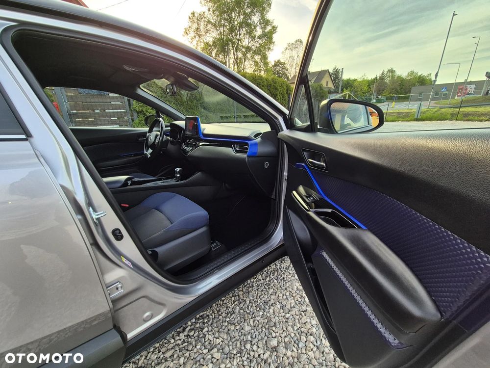 Toyota C-HR Business-Edition - 35
