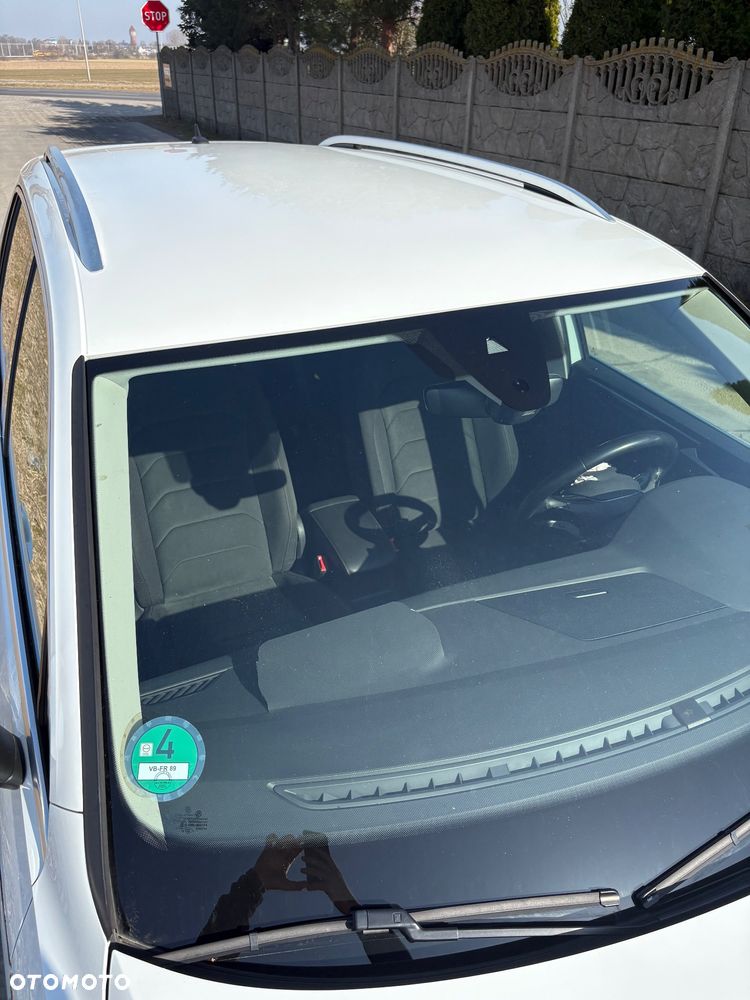 Volkswagen Tiguan - 26