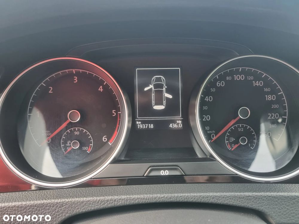 Volkswagen Golf 2.0 BlueTDI Highline - 18