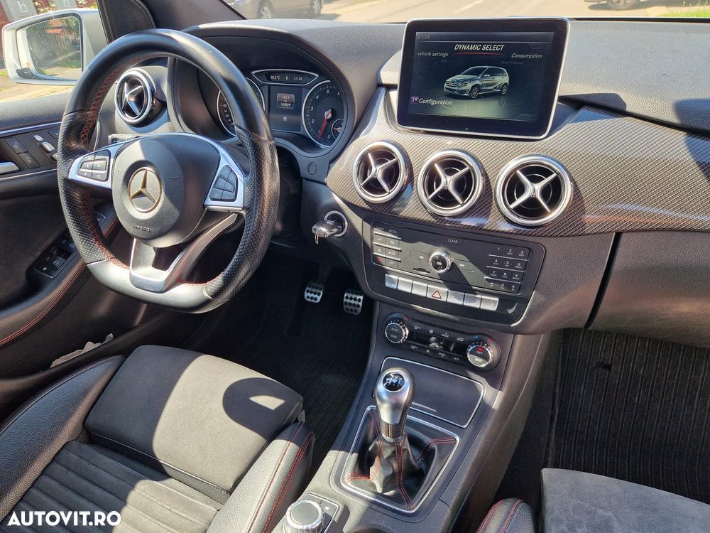 Mercedes-Benz B 180 AMG Line - 8