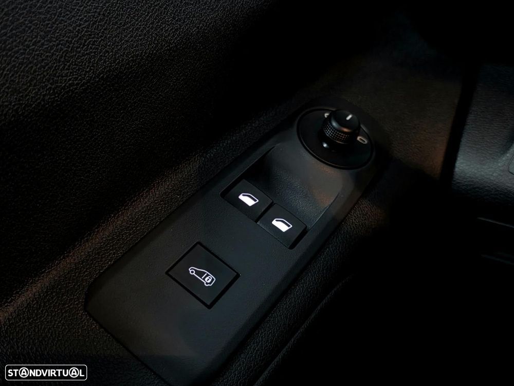 Citroën Berlingo XL 1.5 BLUE HDI CVM6 - 14