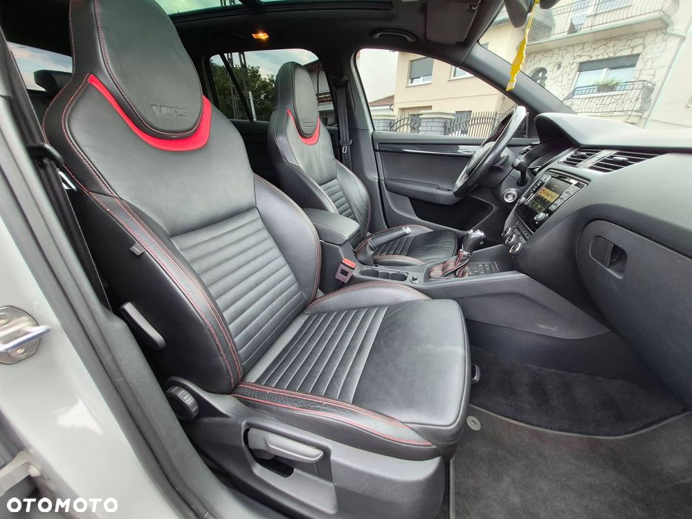 Skoda Octavia 2.0 TDI 4x4 DSG RS - 12