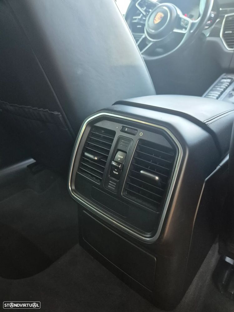 Porsche Macan S PDK - 25