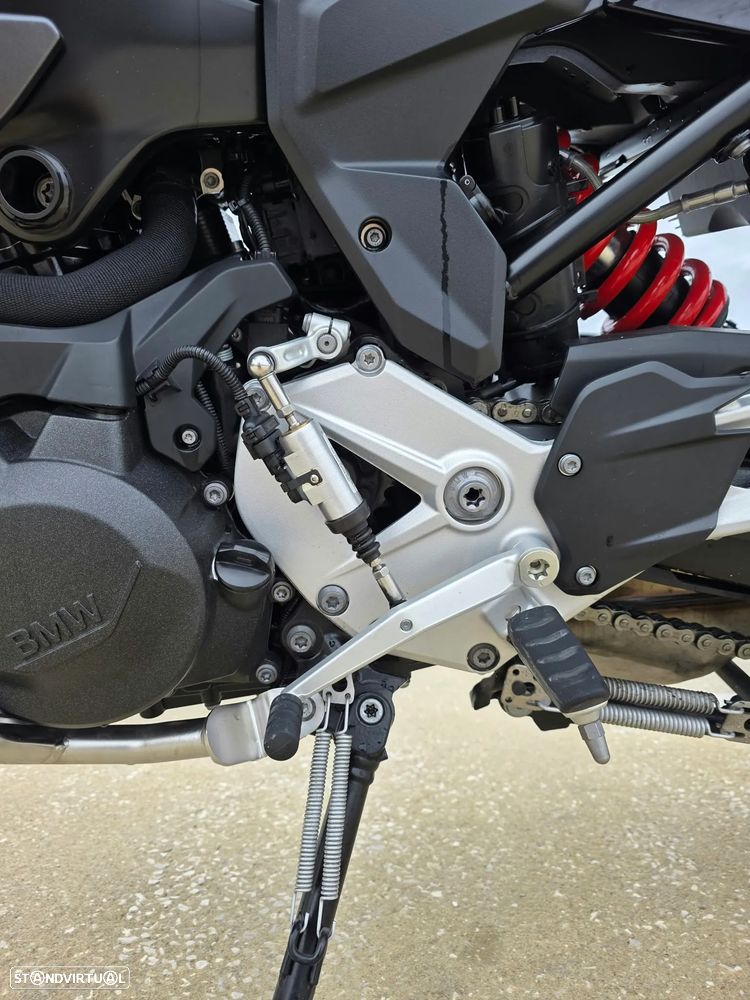 BMW F 900 XR - 13
