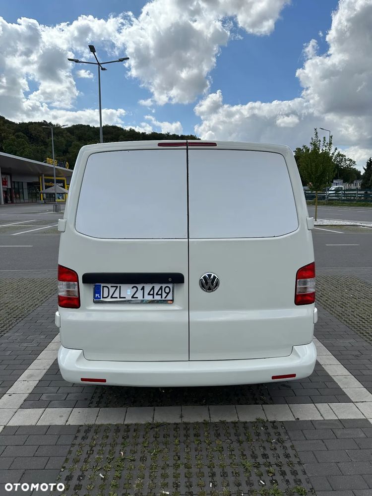 Volkswagen Transporter - 5