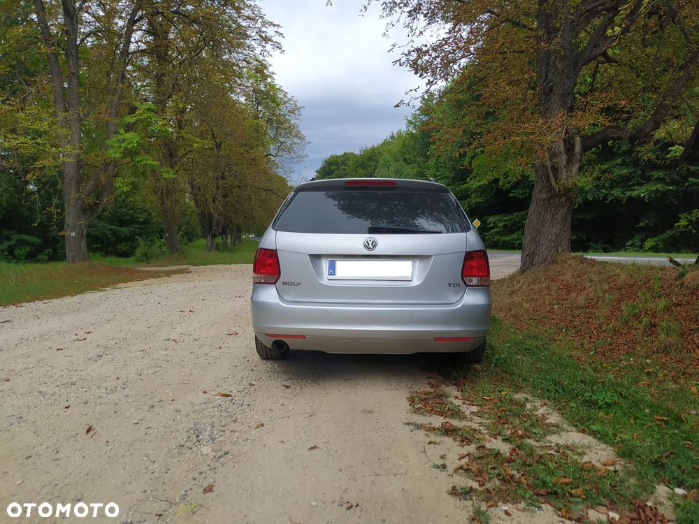 Volkswagen Golf 1.6 TDI DPF Trendline - 4