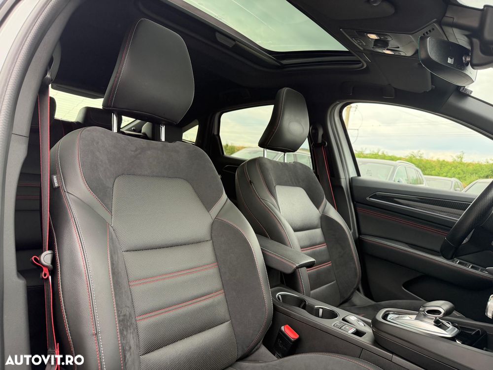 Renault Arkana E-TECH RS Line - 18