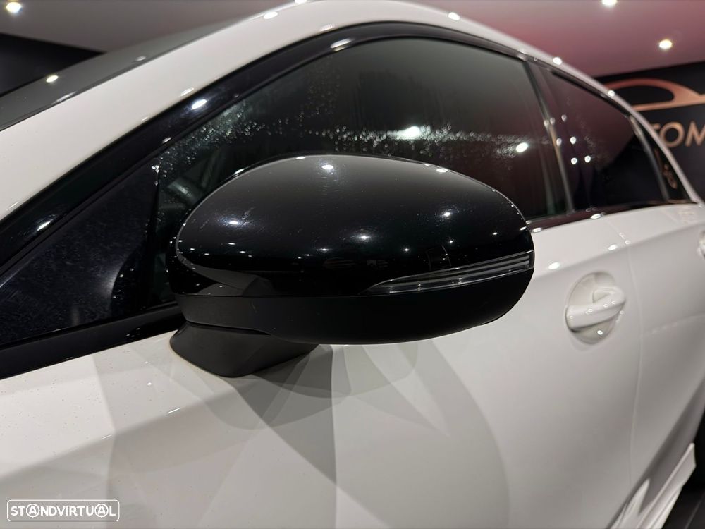 Mercedes-Benz A 180 d AMG Line Aut. - 42