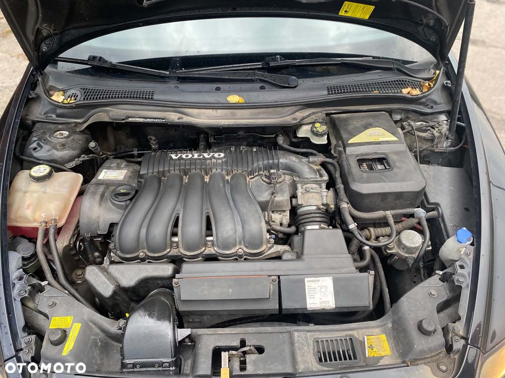 Volvo S40 2.4 Momentum - 12