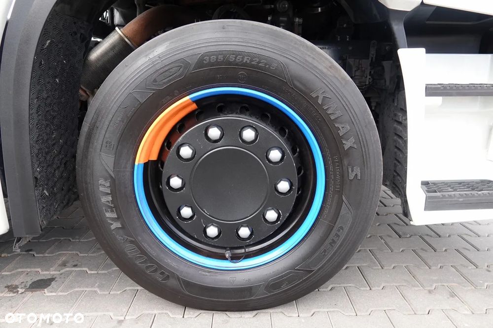 Renault T 520 / RETARDER / SKÓRY / LIMITED / TEAM ALPINE 55/99 - 19