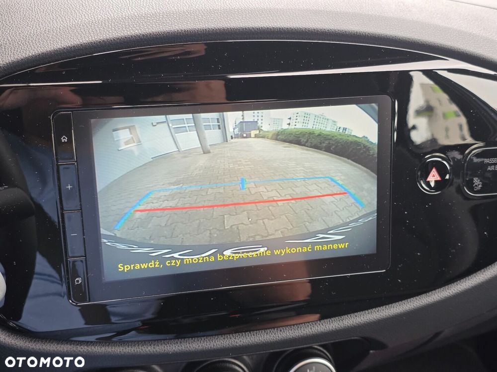 Toyota Aygo X - 13
