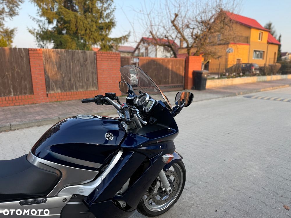 Yamaha FJR - 9