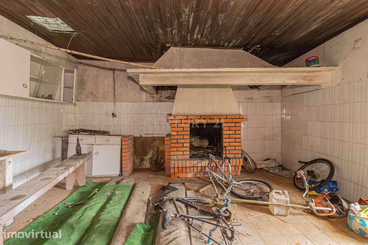 Casa em Ruínas com Jardim em Anais, Ponte de Lima - Grande imagem: 3/26