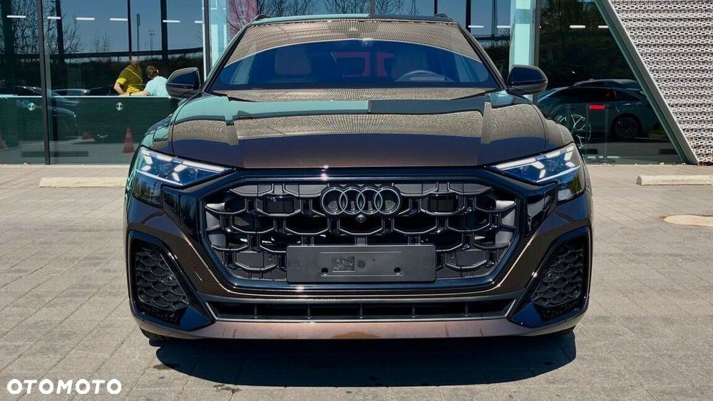 Audi Q8 - 5