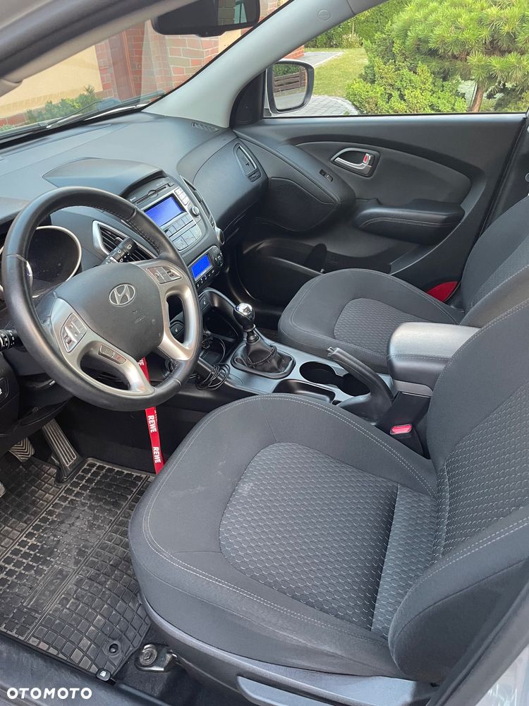 Hyundai ix35 - 11