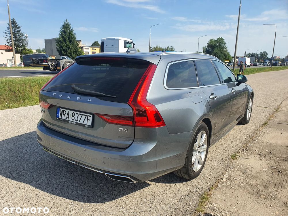 Volvo V90 D4 AWD Geartronic Inscription - 5
