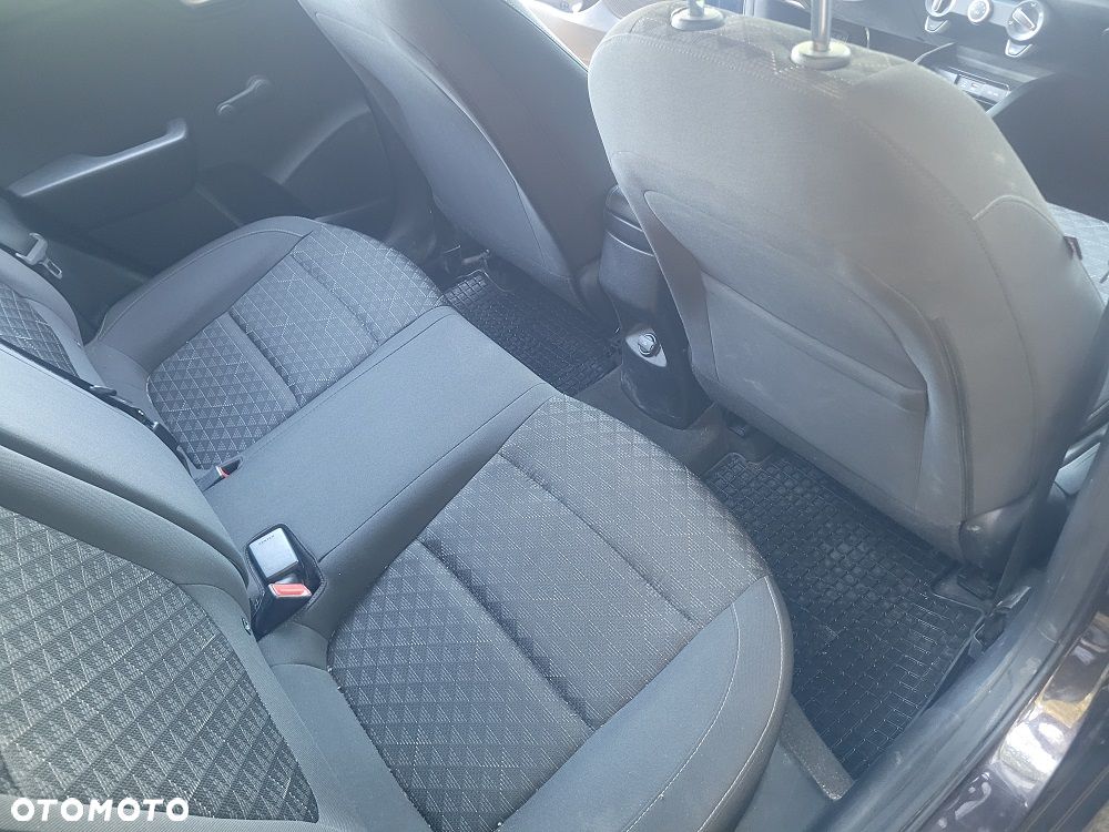 Kia Rio 1.2 Attract - 11