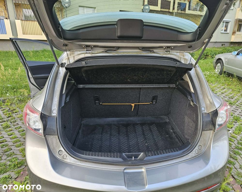 Mazda 3 - 15
