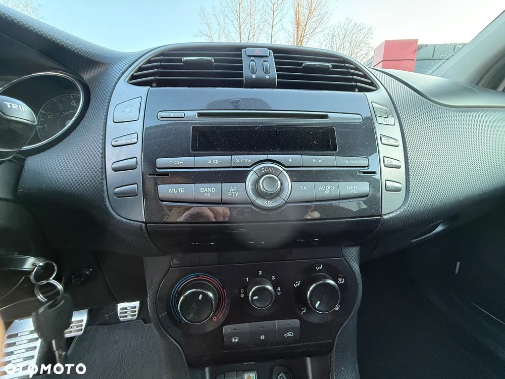 Fiat Bravo 1.4 16V Dynamic - 10