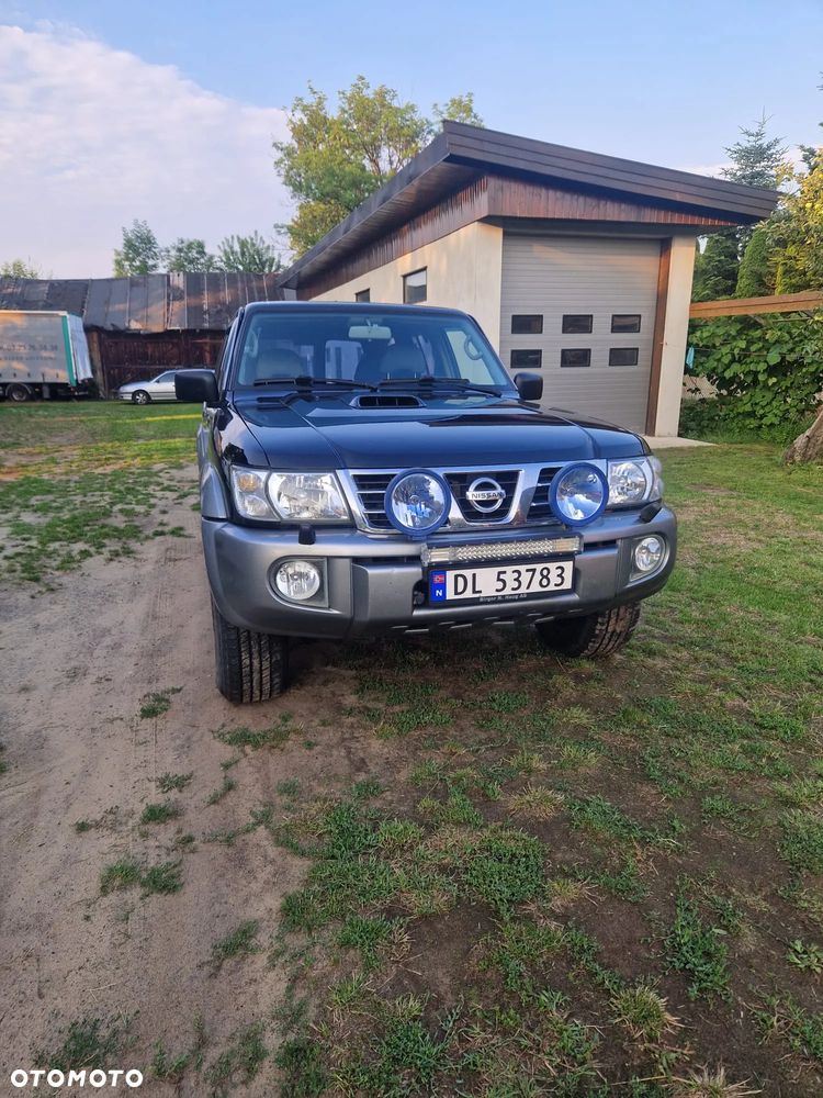 Nissan Patrol - 1