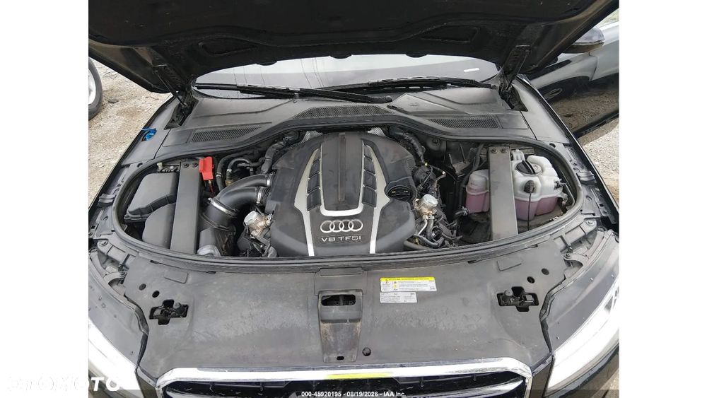 Audi A8 4.0 TFSI L Quattro - 11
