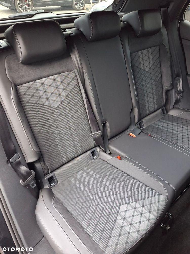 Volkswagen T-Cross 1.5 TSI ACT R-Line Plus DSG - 19
