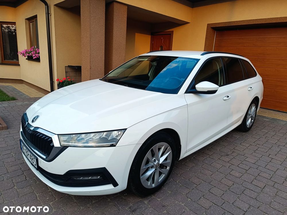 Skoda Octavia 1.5 TSI e-Tec Ambition DSG - 2