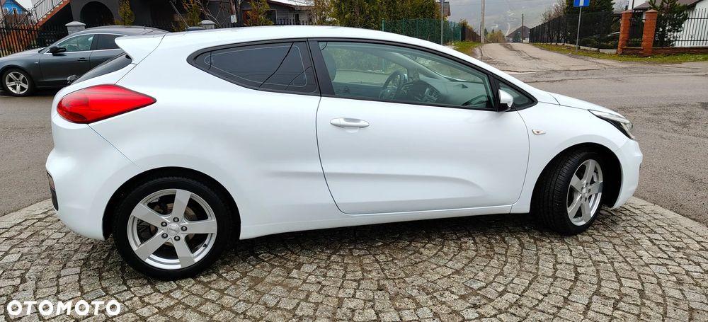 Kia ProCeed 1.4 XL - 3