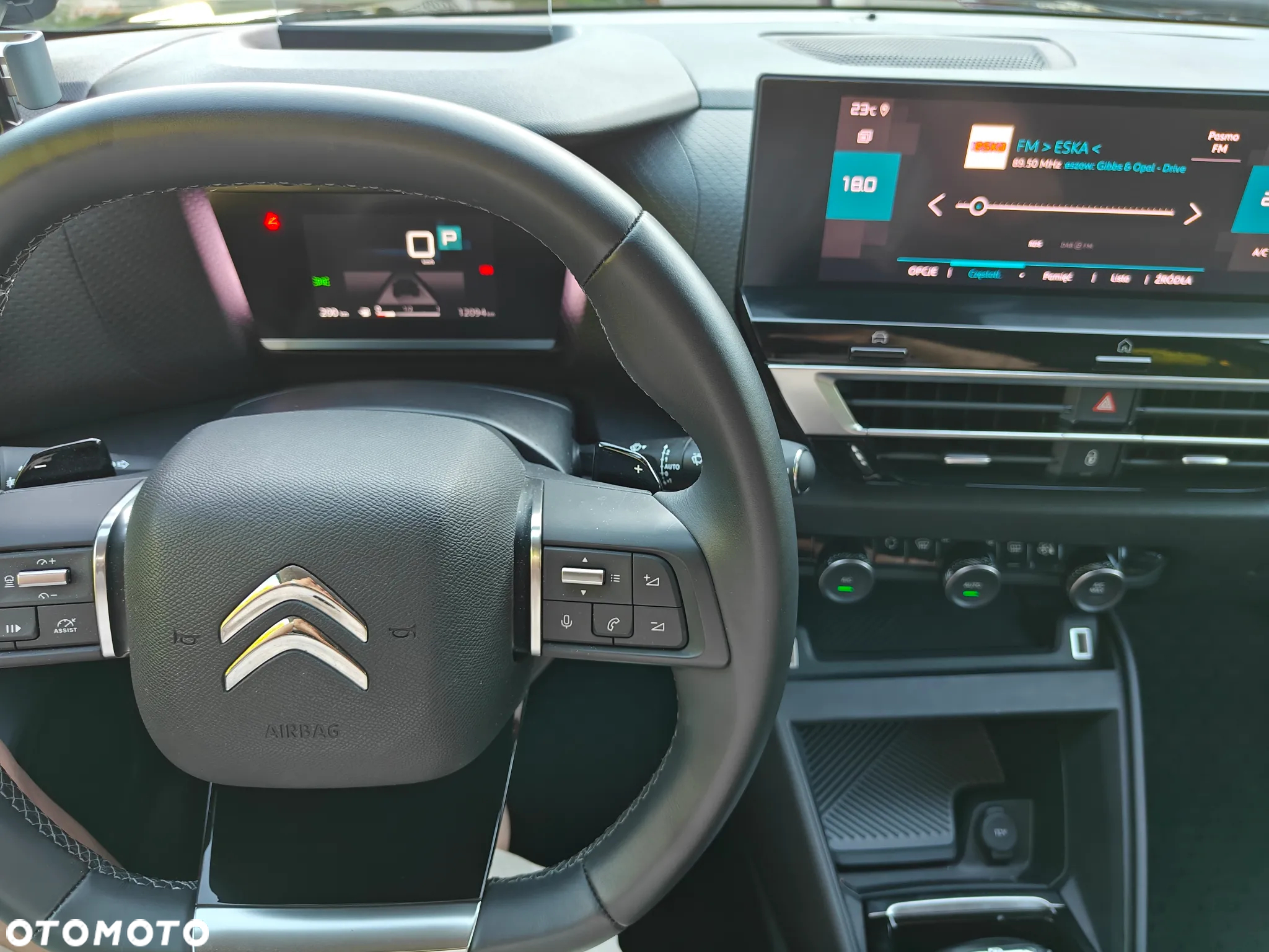 Citroën C4 BlueHDi 130 Stop&Start EAT8 SHINE - 11