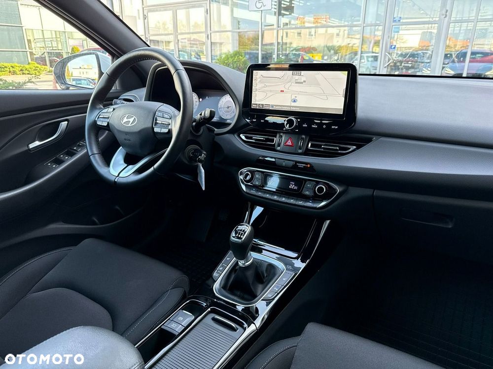 Hyundai i30 1.5 T-GDI 48V Smart - 13