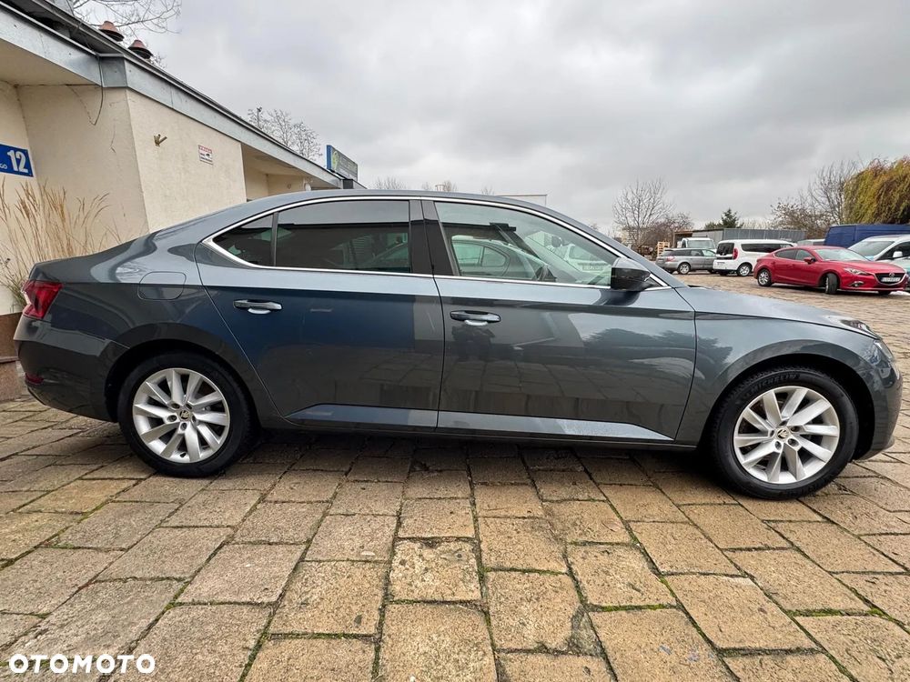 Skoda Superb 1.5 TSI Style DSG - 10