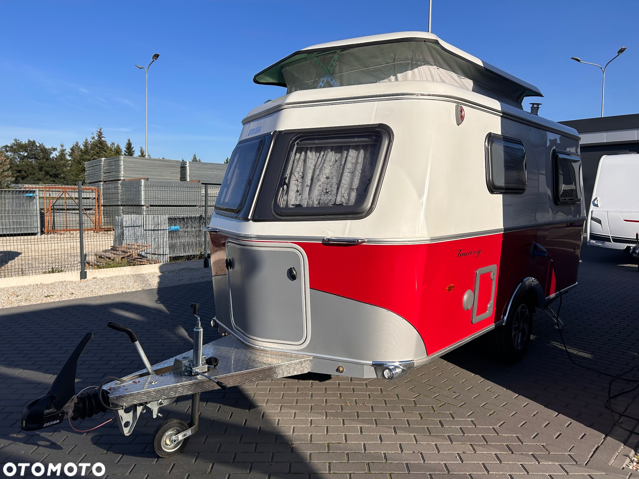 Hymer-Eriba Touring 430 - 3