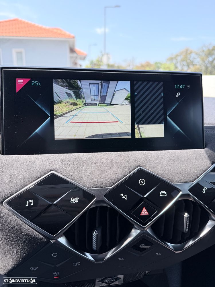 DS DS3 E-Tense Performance Line + - 29