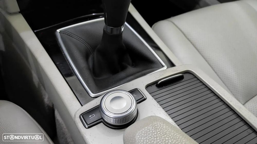 Mercedes-Benz C 220 - 39